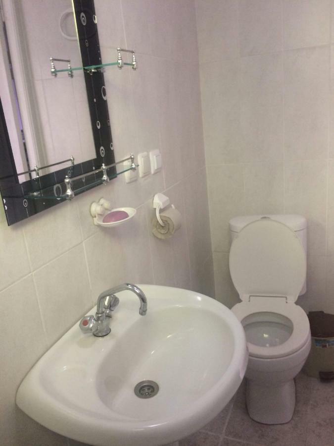 Guesthouse Malkhazi Borjomi ภายนอก รูปภาพ